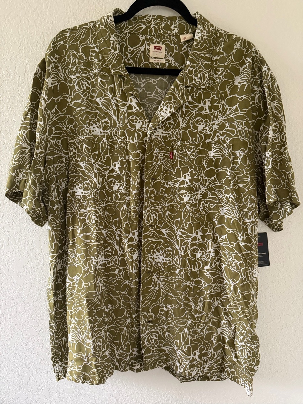 Levi's Olive Green Short-Sleeve Floral Print Shirt Size-Large